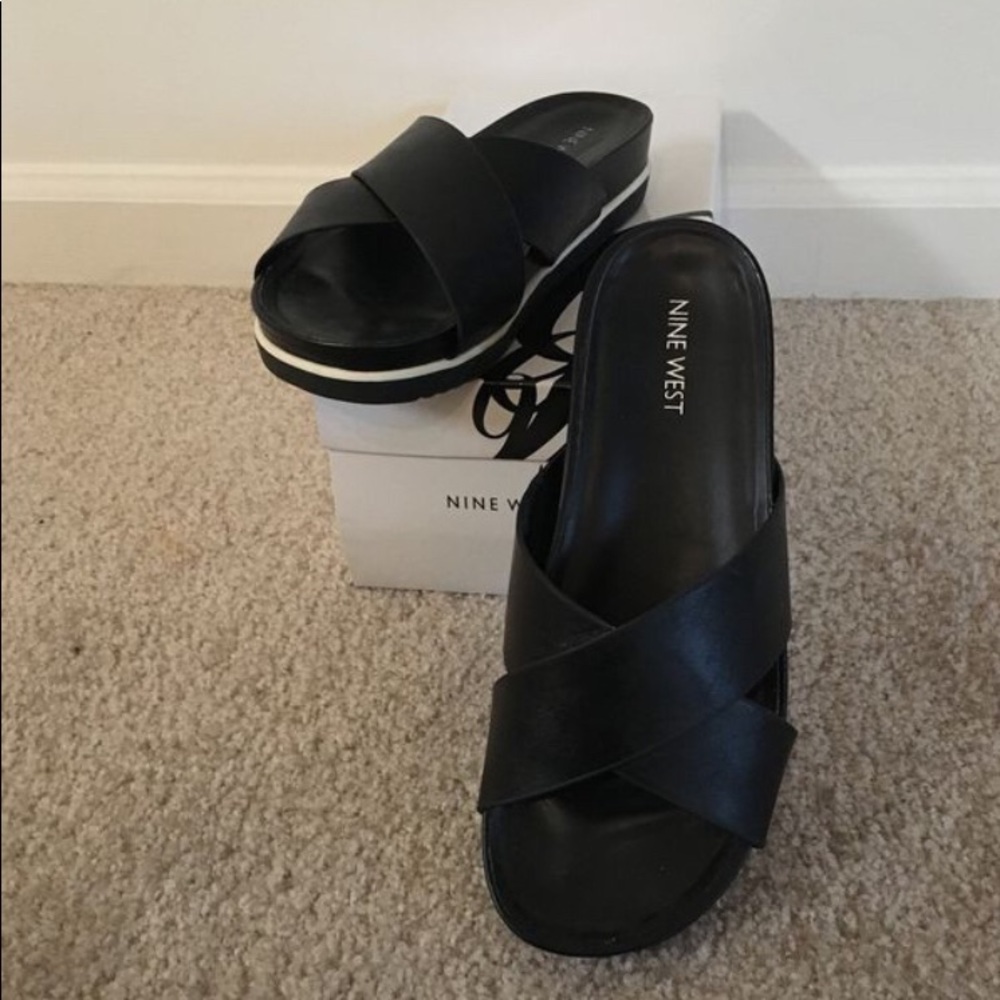 NIne West TOMBOY slip-ons